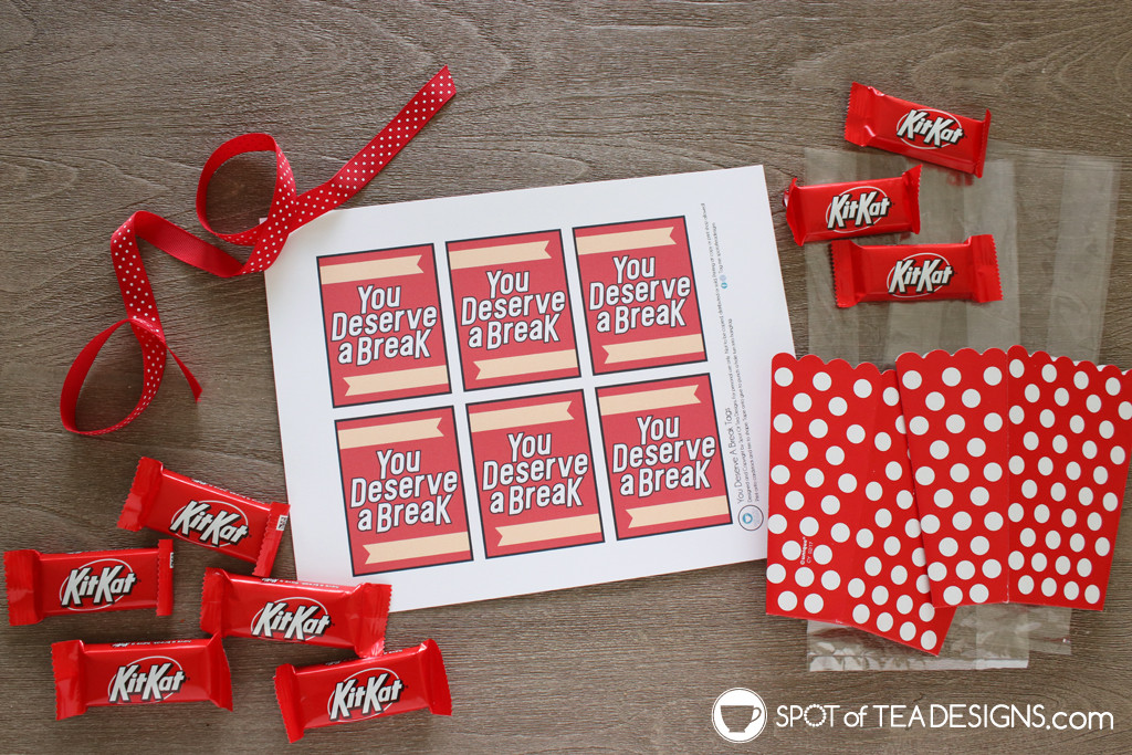 KitKat bars arranged in a gift basket
