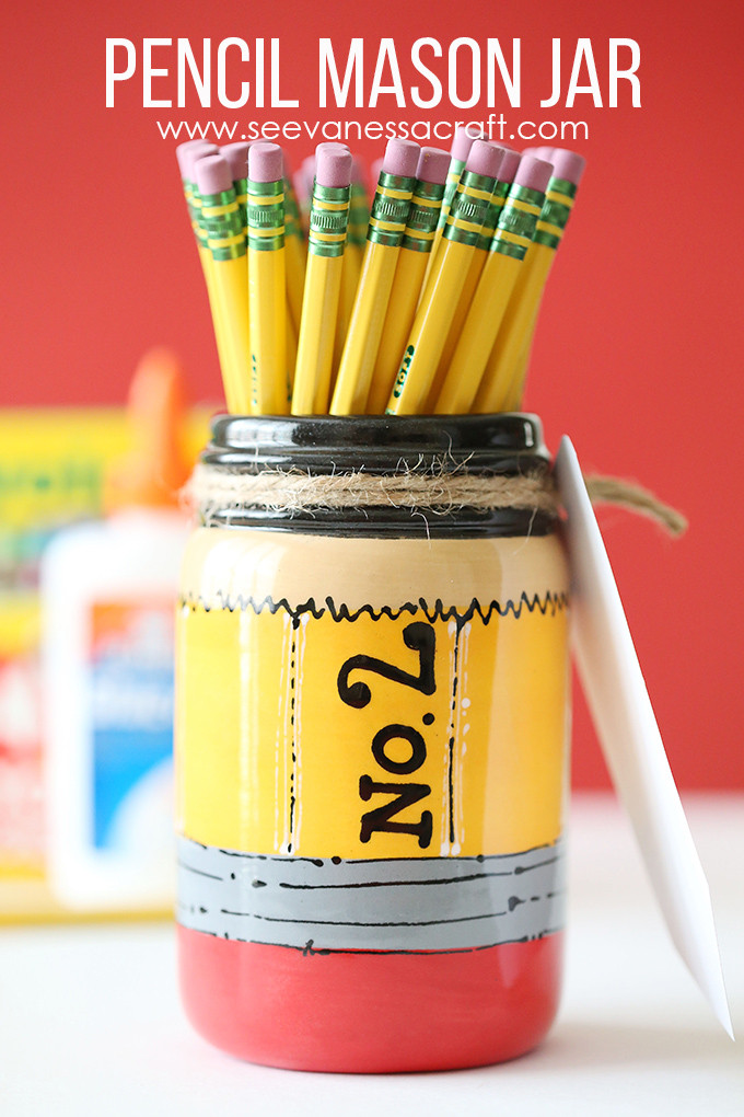 Pencil Mason Jar Gift Idea for Teachers