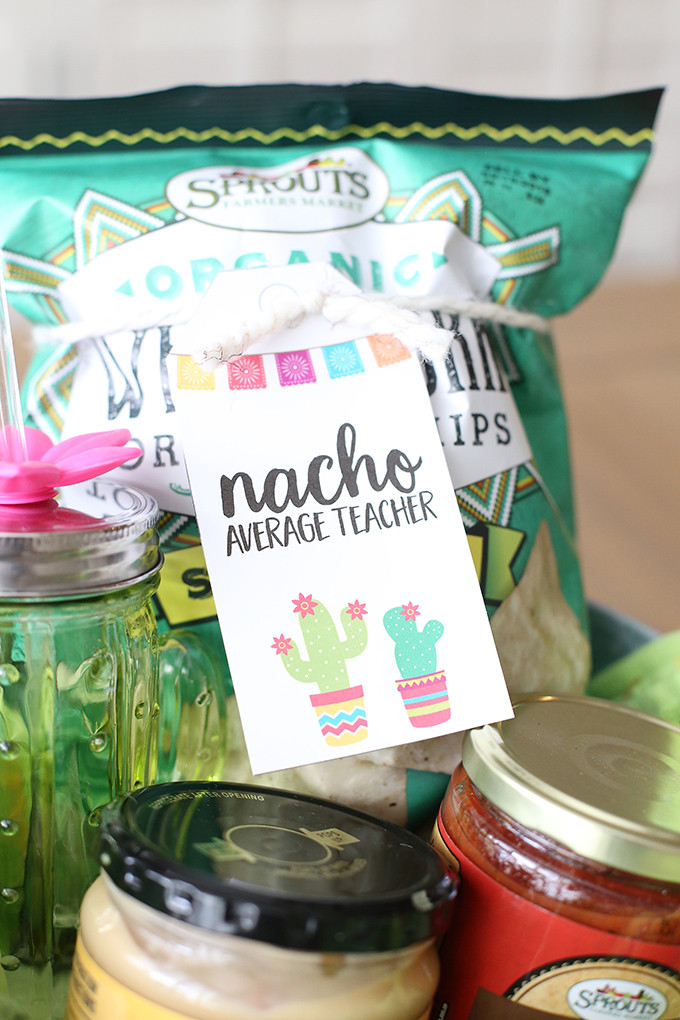 Printable gift tag for a &quot;Nacho Average Teacher&quot; gift basket